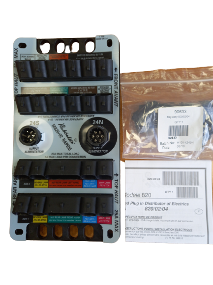 Truck-Lite M820 Junction Plate 820/02/04